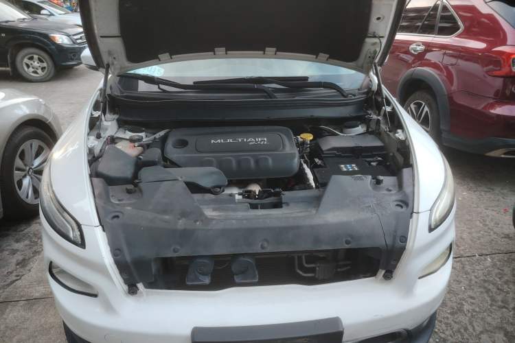 Used  Cherokee 2017 2.4L Leading Edition
