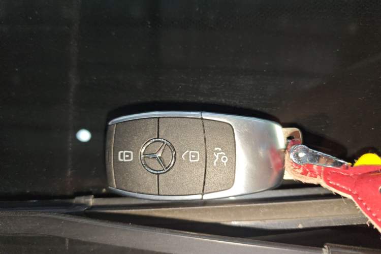 Used Mercedes-Benz A-Class 2022 Revised Version A 200 L Sport Sedan Fashionable Style
