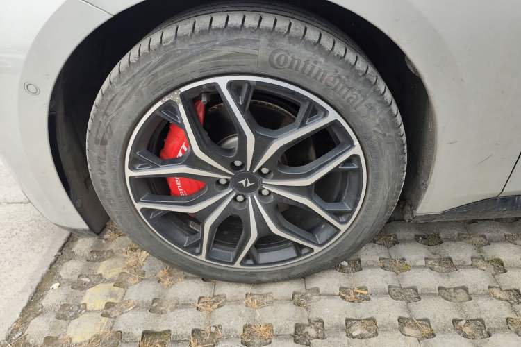 Used  eπ007 2025 Model Pure-Electric 565 All-Wheel-Drive Max Leading Edition