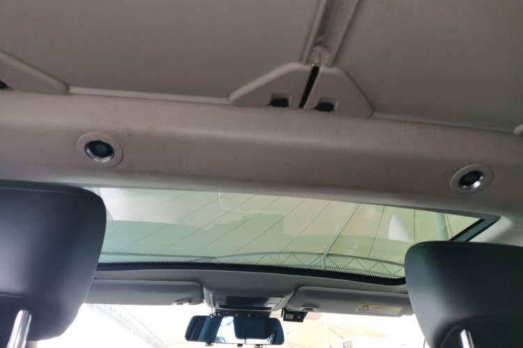 Used Honda Vezel 2023 1.5L CVT Tech Edition
