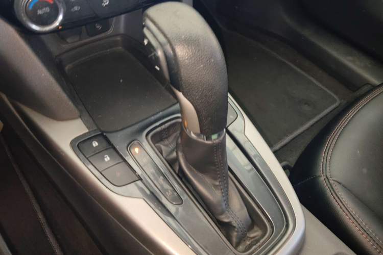 Used Chevrolet Malibu 2016 2.0L Automatic Comfort Edition
