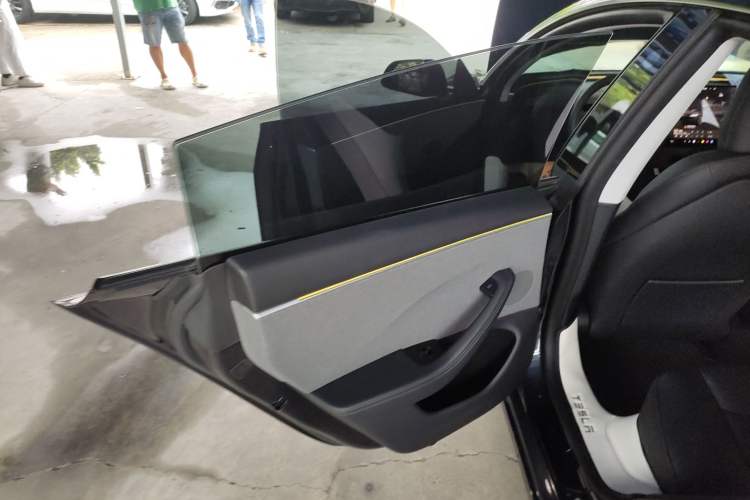 Used Tesla Model 3 2023 Rear-Wheel-Drive Version
