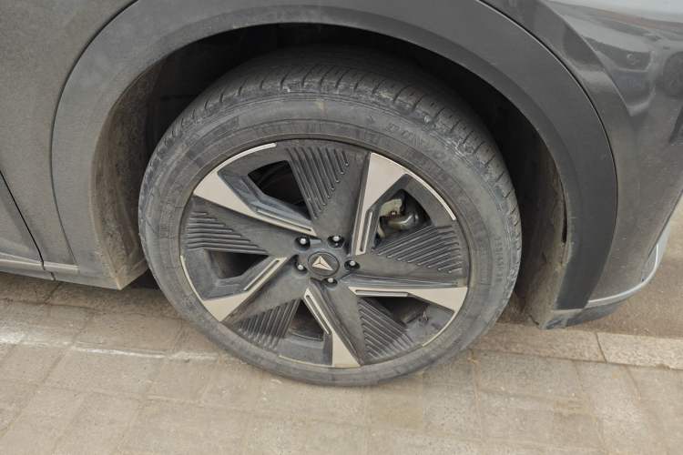 Used  S07 2023 200Max Range-Extended Version