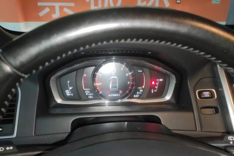 Used Volvo XC60 2017 T5 AWD Smart Upgrade Edition