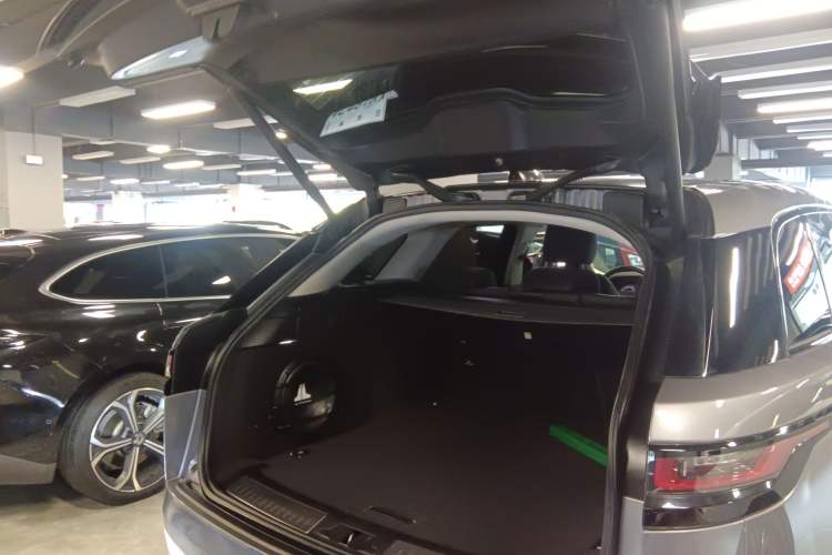 Used Land Rover Range Rover Velar 2021 P250 model