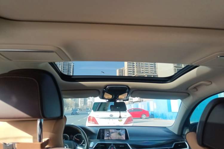 Used BMW 7 Series 2016 730Li Luxury Model
