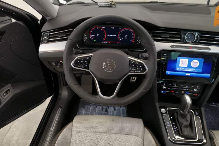 Used Volkswagen Magotan 2023 2 Million Units Commemorative Edition 330TSI DSG Luxury Version
