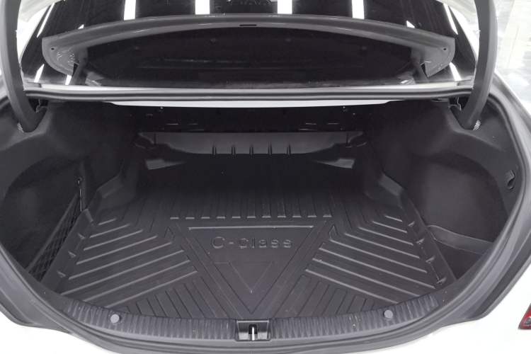 Used Mercedes-Benz C-Class 2019 C 180 L Fashion Edition Sport Version