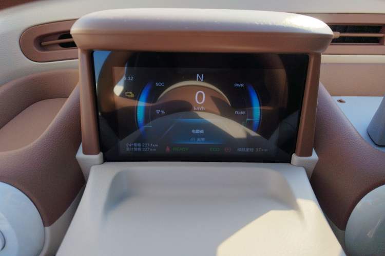 Used Bestune Pony 2025 222km Range Agile Horse
