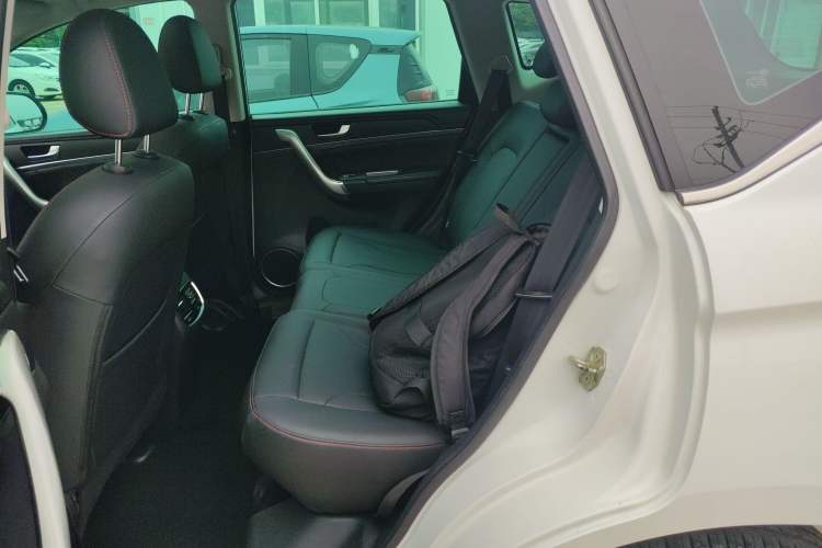 Used Haval M6 2018 Revised Version 1.5T DCT Two-Wheel Drive Elite Edition
