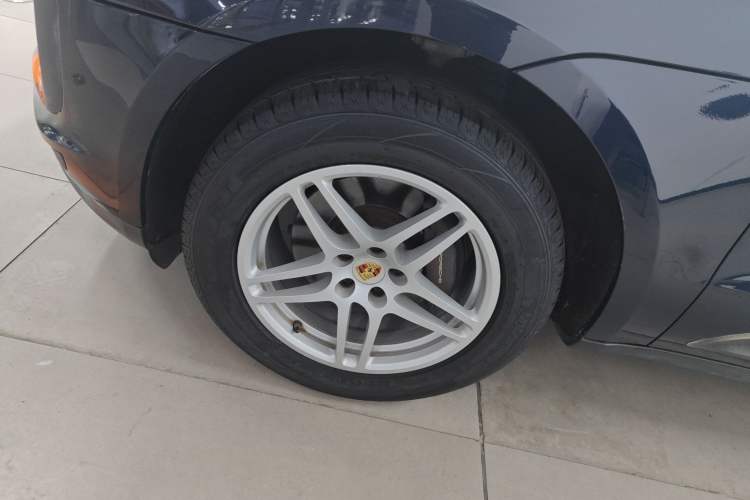 Used Porsche Macan 2018 Macan 2.0T