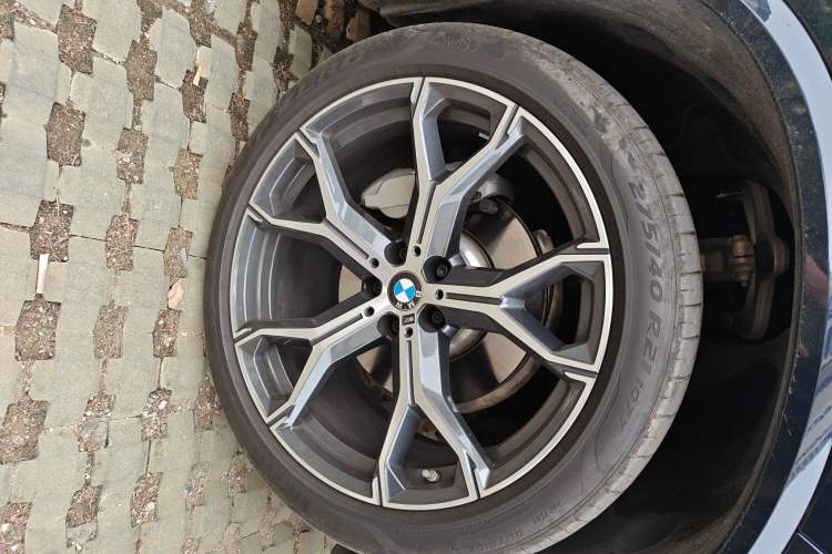 Used BMW X5 2023 xDrive 30Li Luxury M Sport Night Edition Package