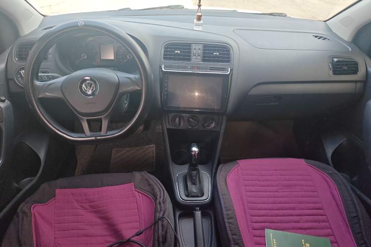 Used Volkswagen Polo 2016 1.4L Automatic Trendy Model
