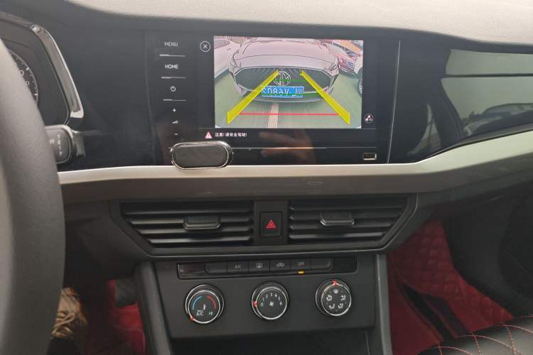 Used Volkswagen Bora 2021 1.5L Automatic Fashionable Smart Connectivity Version
