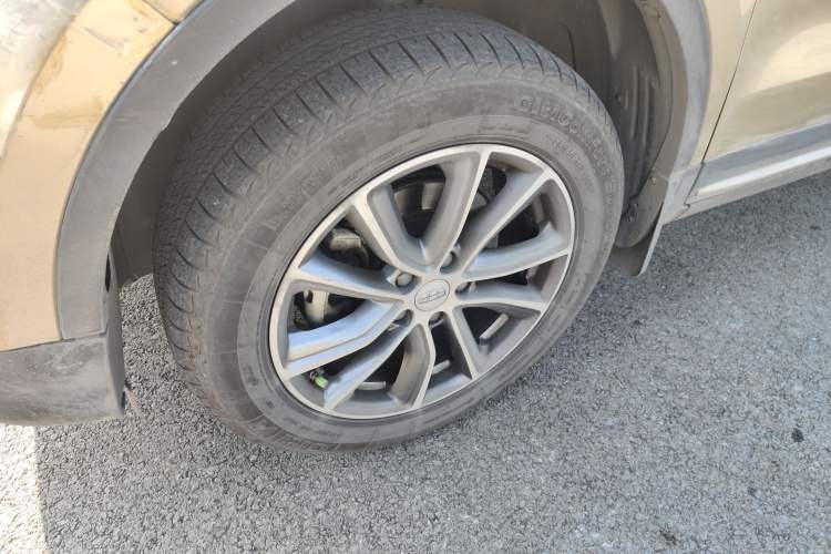 Used Geely Auto Emgrand X7 Sport 2020 1.8TD DCT Two-Wheel Drive Smart Connect 4G-Enabled Version
