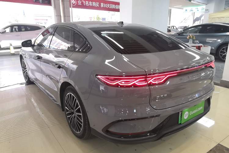 Used BYD Han 2025 EV Intelligent Driving Edition 701KM LiDAR Flagship Model
