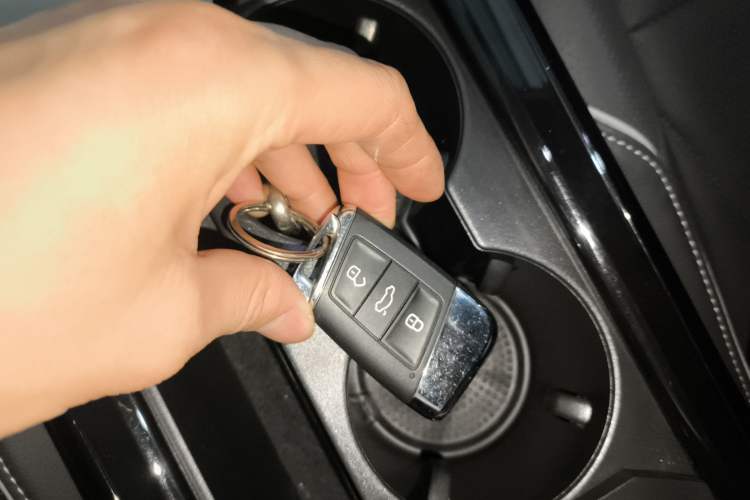 TDK.VehicleDetails.img