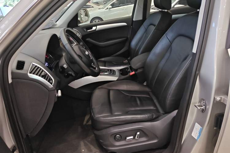 Used Audi Q5 2015 40 TFSI Technology Edition