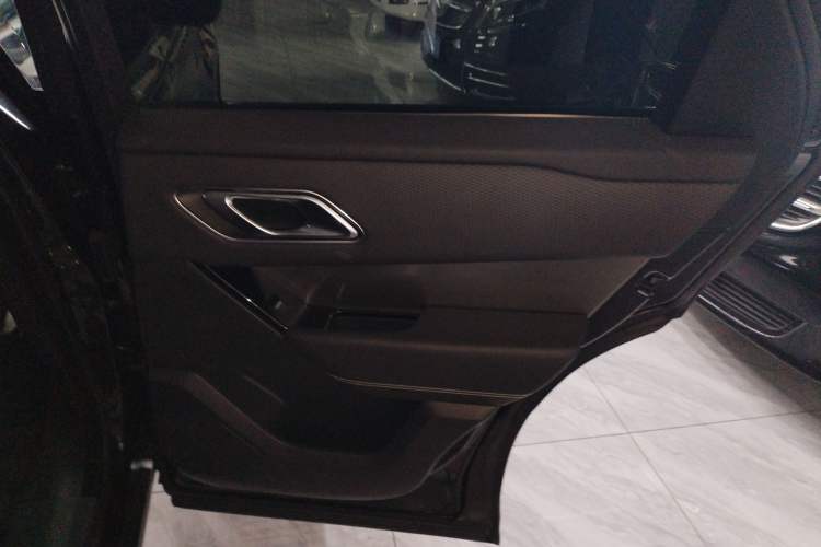 Used Land Rover Range Rover Velar 2017 P380 S
