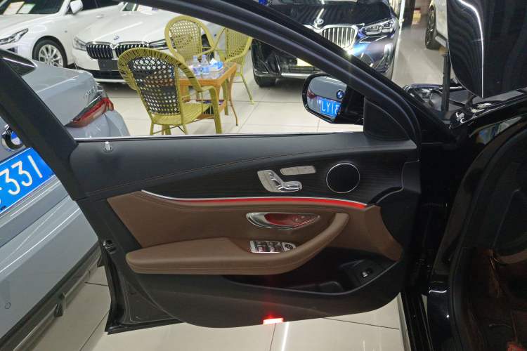 Used Mercedes-Benz E-Class 2021 Restyled E 300 L Sporty and Stylish Edition
