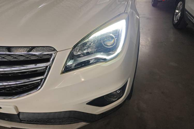 Used Changan CS35 2017 1.6L Manual Luxury Model
