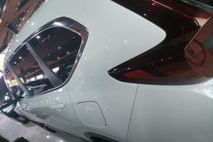 Used Honda CR-V 2021 240TURBO CVT 2WD Fashion Edition
