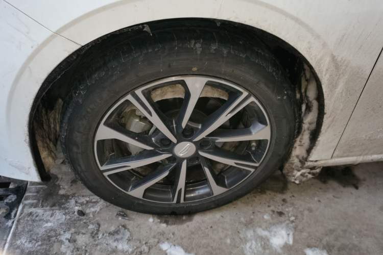 Used Geely Auto Emgrand 2025 4th Generation 1.5L CVT Luxury Version