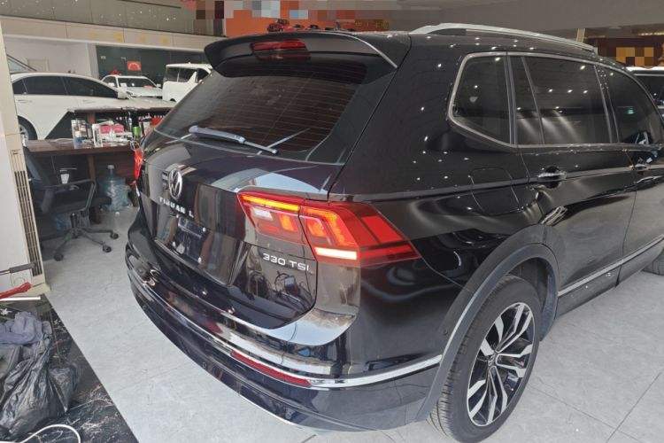 Used Volkswagen Tiguan L 2021 330TSI Automatic Two-Wheel Drive R-Line Enhanced Edition