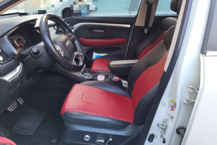 Used Haval H2s 2017 Red-Label 1.5T Dual-Clutch Luxury Model
