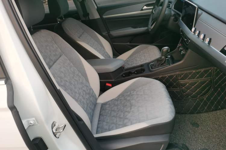 Used Volkswagen Lavida 2023 300TSI DSG Full-Comfort Edition