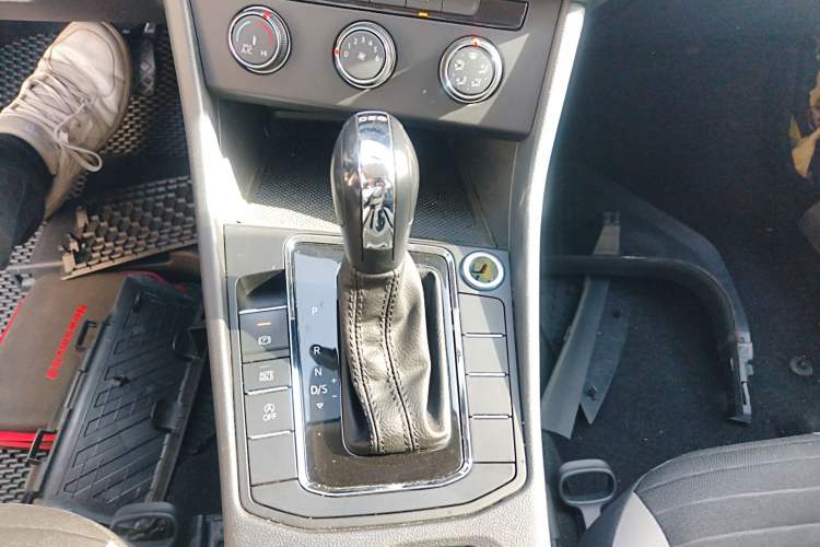 Used Volkswagen Bora 2023 200TSI DSG Comfort Edition
