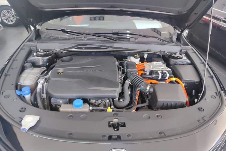 Used Changan UNI-V iDD 2023 ZhiDian iDD 1.5T 113km ZhiKu Model
