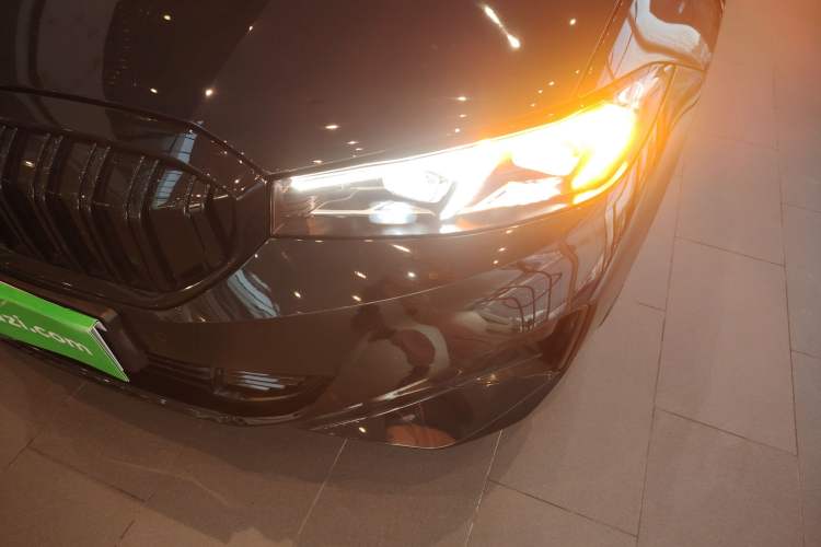 Used BMW i3 2024 eDrive 40 L Midnight Edition