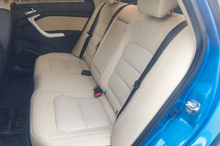 Used Changan Alsvin V7 2016 1.6L Automatic Fun Model China V Standard
