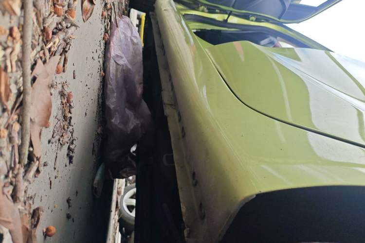 Used Changan Benni 2015 1.4L IMT Sunroof Version China V Standard
