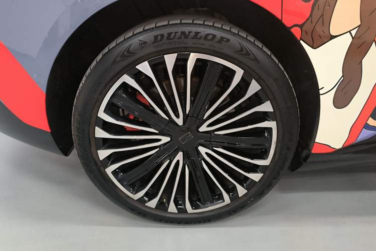 Used  12 2025 Ultra Extended-Range Edition
