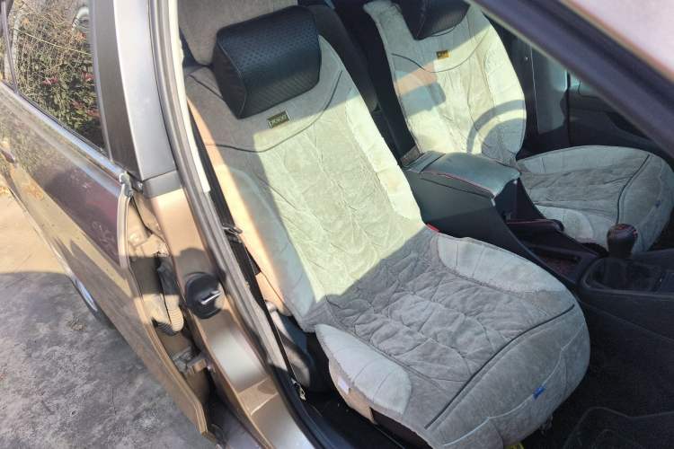 Used Volkswagen Jetta 2017 1.4L Manual Fashion Edition
