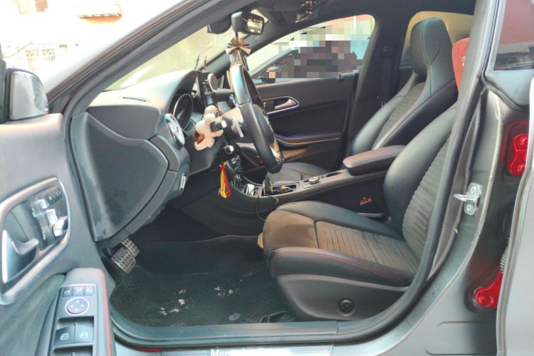 Used Mercedes-Benz CLA 2018 CLA 220 4MATIC
