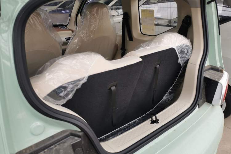 Used Wuling Hongguang MINIEV 2024 3rd Generation 215km Youth Edition
