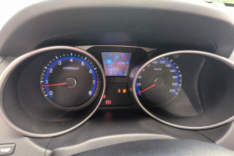 Used Hyundai ix35 2015 2.0L Automatic 2WD Smart Type China IV
