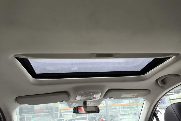 Used GAC Trumpchi GS4 2017 235T Automatic Two-Wheel Drive Luxury Smart Connectivity Version
