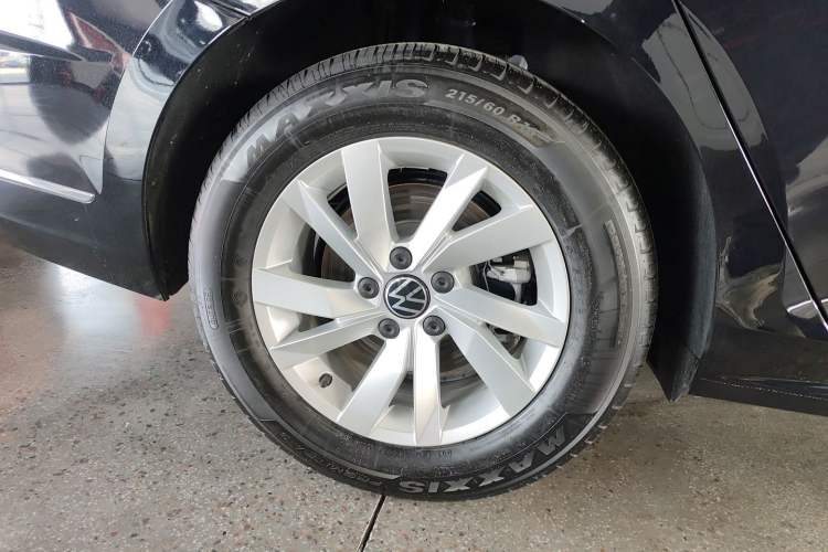 Used Volkswagen Passat New Energy 2025 430 PHEV Hybrid Business Edition
