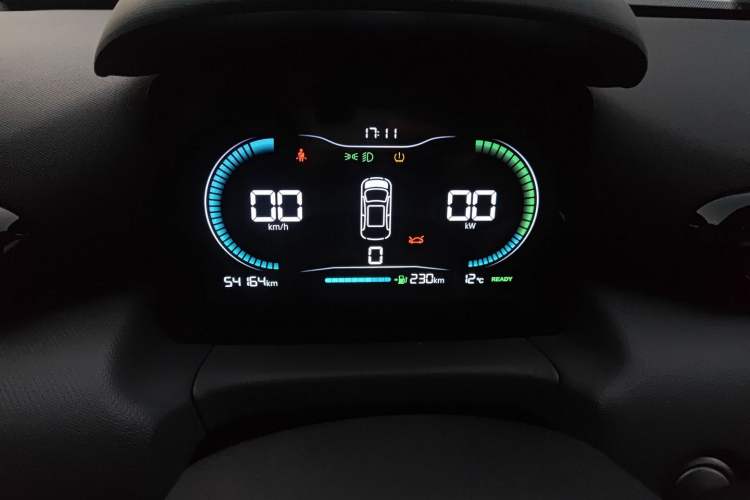 Used Leapmotor T03 2021 400 Lite Edition - Lithium-Ion Battery
