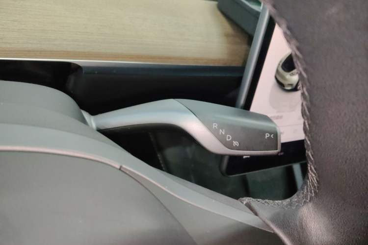 Used Tesla Model Y 2022 Rear-Wheel-Drive Version