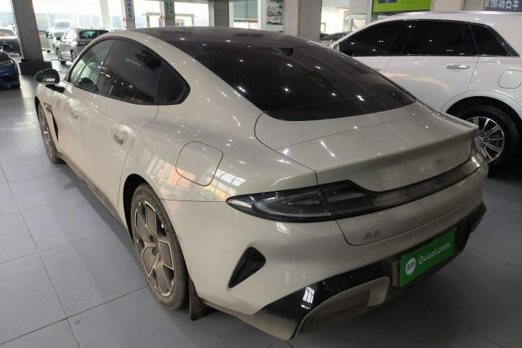 Used  SU7 2024 Rear-Drive Long-Range Intelligent Driving Version