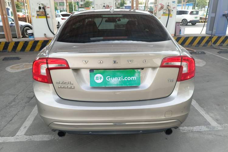 Used Volvo S60 2016 S60L T4 Zhiyuan Edition
