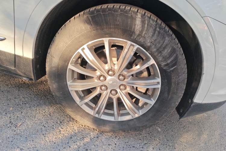 Used Cadillac XT5 2018 25T Luxury Model