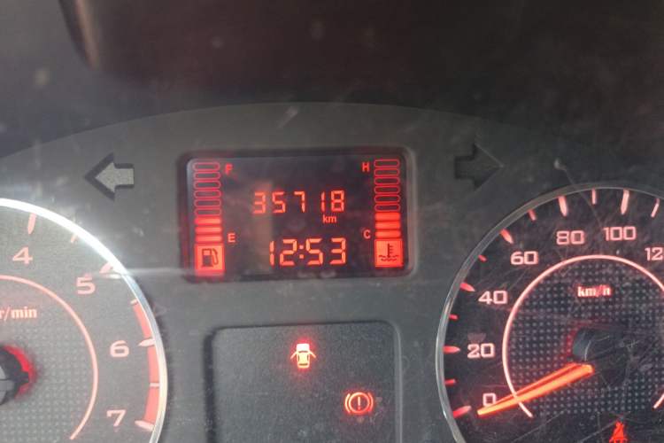 Used Wuling Hongguang V 2022 1.5L Jingqu Edition Electric-Assist LAR
