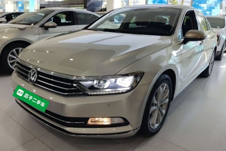 Used Volkswagen Magotan 2019 330TSI DSG Luxury Version China VI Standard
