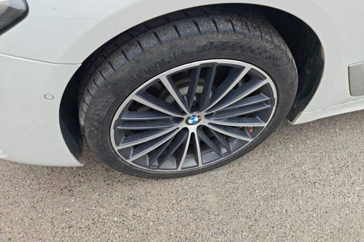 Used BMW 5 Series 2022 Restyled 530Li Leading Edition M Sport Package
